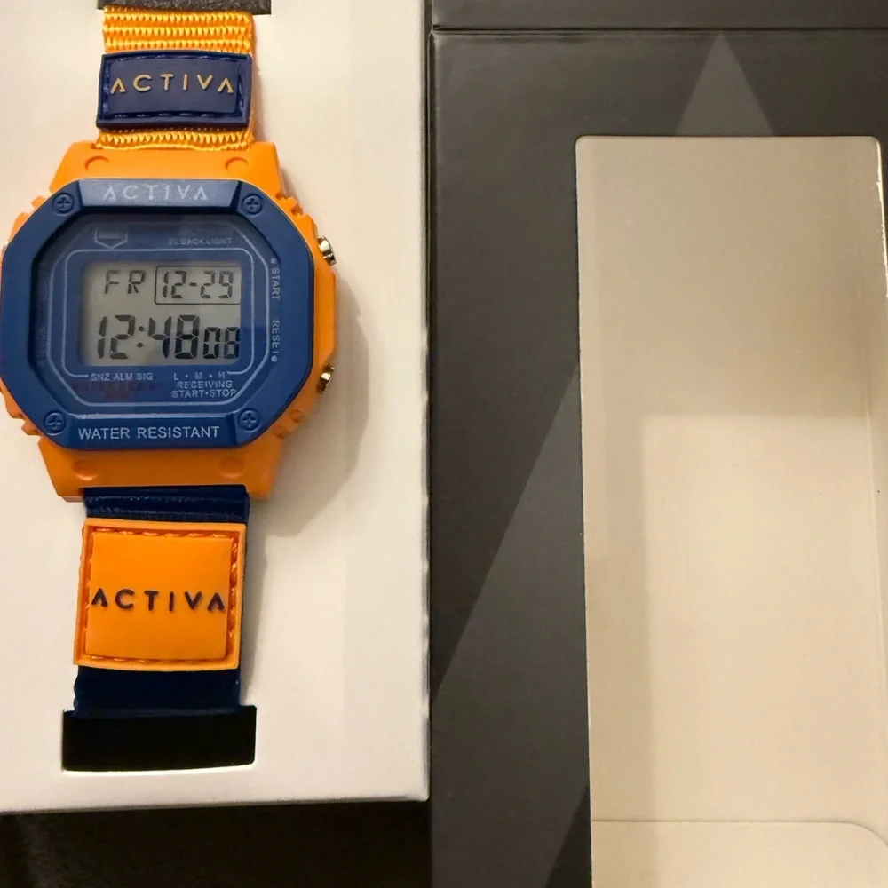 Activa Spectra X Invicta Digital Unisex Watch - 44.5mm - Picture 3 of 7
